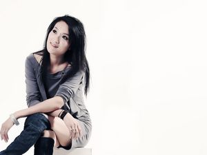 歌手库 > 岳琦 姓名:岳琦 性别:女 别名:暂无 国籍:中国 语言:暂无