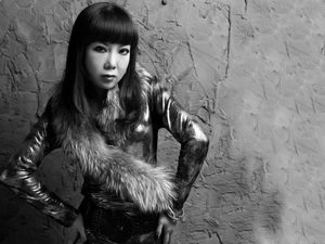 【艾薇】_最新艾薇好听的歌曲_MV_资料图片