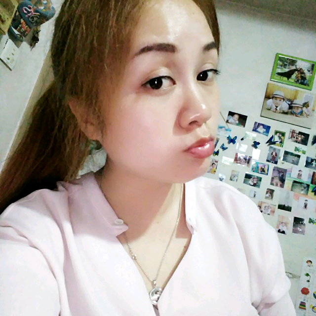 玛尼情歌   上官红燕