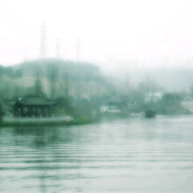 烟雨蒙蒙(《情深深雨蒙蒙》电视剧插曲)